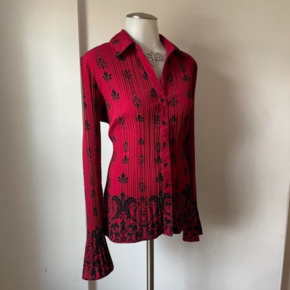 Red Flare Top - Picture 3 of 4